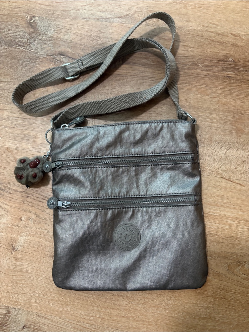 Kipling Keiko Crossbody bag/Purse in a metallic beige